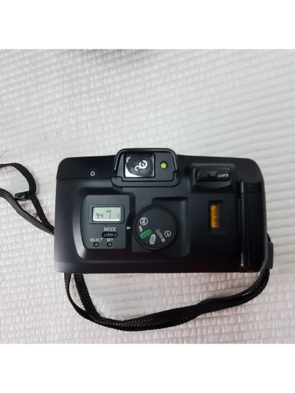 Canon Sure Shot Film Camera 76 Zoom Date Flash Manual Lowepro Case Strap - Picture 2 of 14